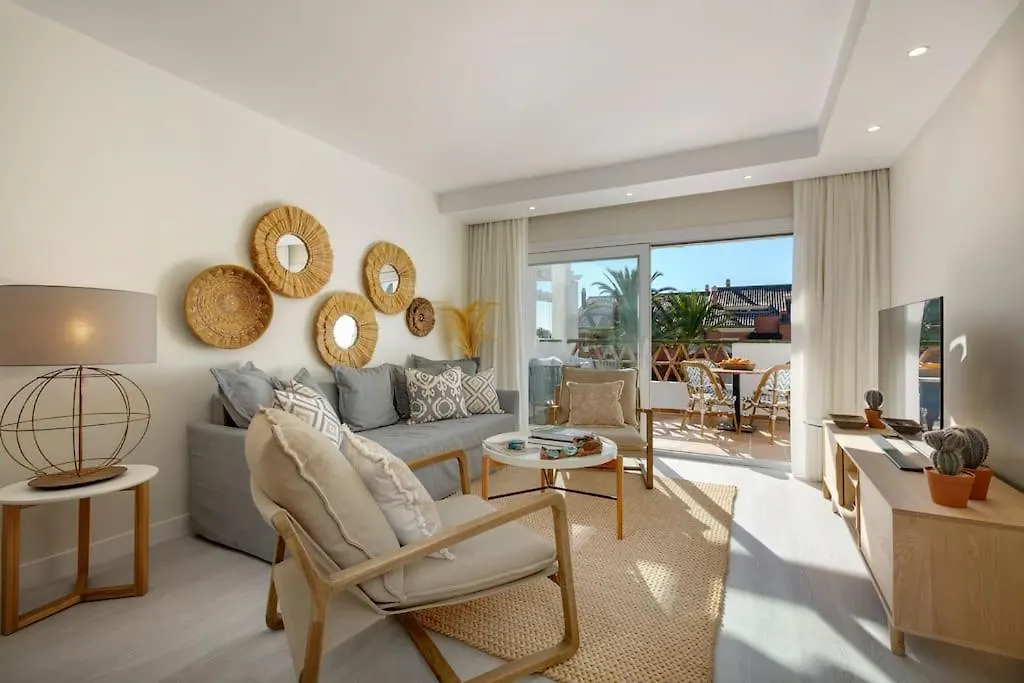 New & Beautiful Apt Walk To The Beach - Rdr251 Μαρμπέλλα 0*,